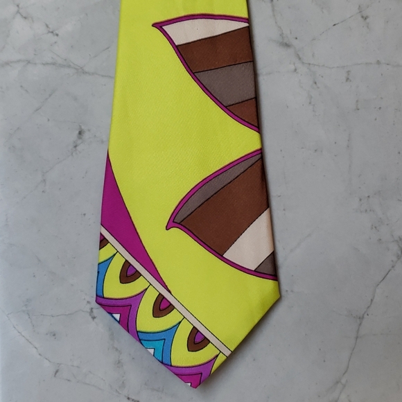 Emilio Pucci Other - Vintage Emilio Pucci Chartreuse Tie